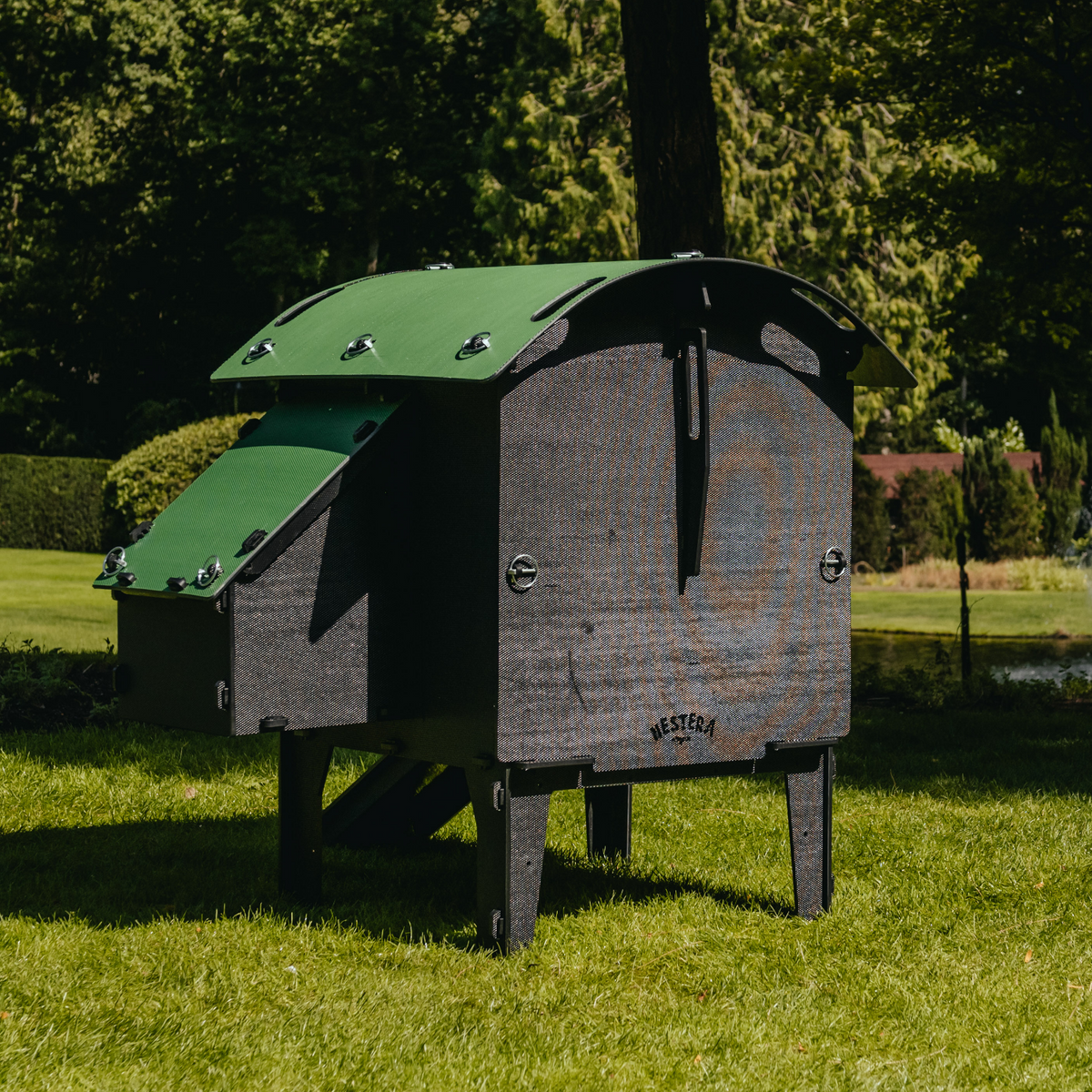 Poulailler plastique " the Lodge"